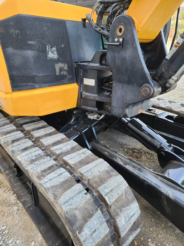 JCB 100C-1 - Mini bager: slika JCB 100C-1 - Mini bager JCB 100C-1 - Mini bager: slika JCB 100C-1 - Mini bager
