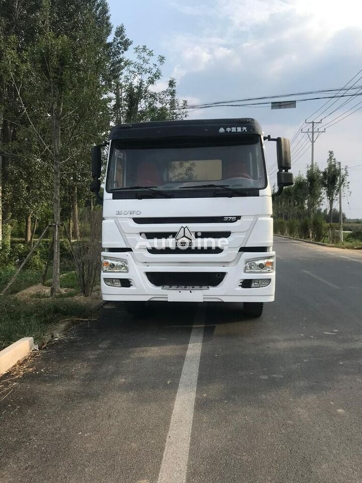 Sinotruk HOWO TRACTOR - Tegljač: slika Sinotruk HOWO TRACTOR - Tegljač Sinotruk HOWO TRACTOR - Tegljač: slika Sinotruk HOWO TRACTOR - Tegljač