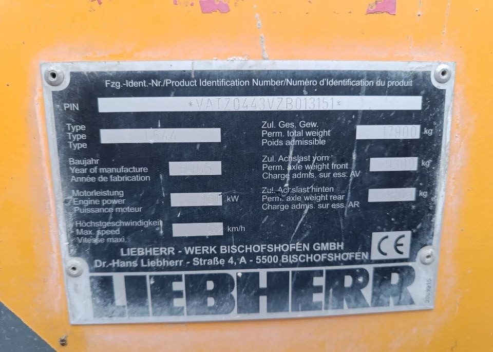 Liebherr L544 2 plus 2 - Utovarivač na kotačima: slika Liebherr L544 2 plus 2 - Utovarivač na kotačima Liebherr L544 2 plus 2 - Utovarivač na kotačima: slika Liebherr L544 2 plus 2 - Utovarivač na kotačima