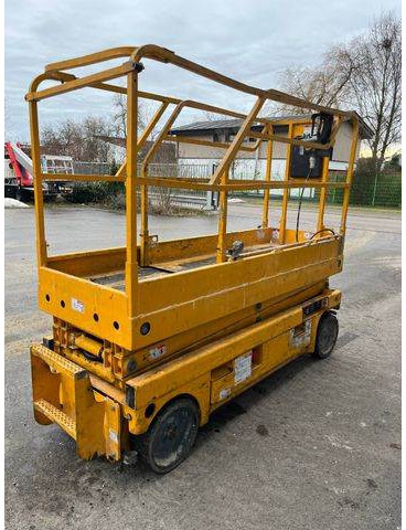 Haulotte Compact 8 - Scherenarbeitsbühne 8,2m, BJ 2021 - Škarasta podizna platforma: slika Haulotte Compact 8 - Scherenarbeitsbühne 8,2m, BJ 2021 - Škarasta podizna platforma Haulotte Compact 8 - Scherenarbeitsbühne 8,2m, BJ 2021 - Škarasta podizna platforma: slika Haulotte Compact 8 - Scherenarbeitsbühne 8,2m, BJ 2021 - Škarasta podizna platforma
