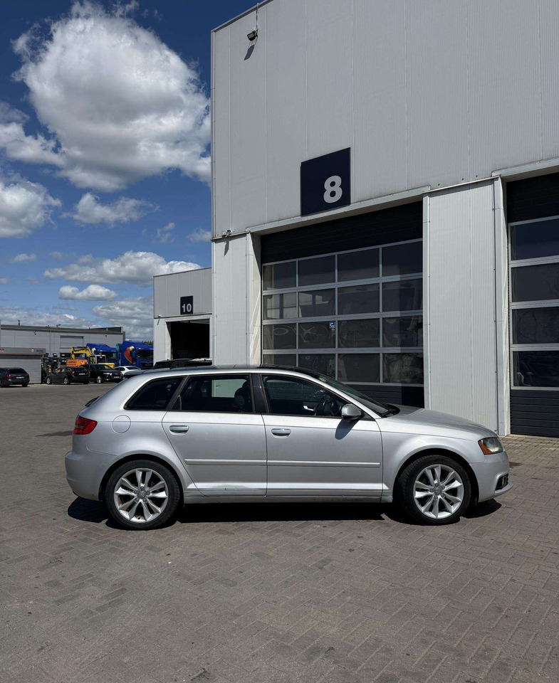 Audi A3 - Hatchback: slika Audi A3 - Hatchback Audi A3 - Hatchback: slika Audi A3 - Hatchback