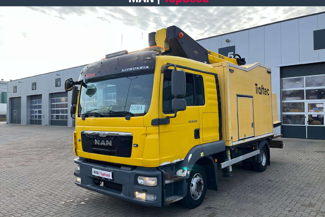 MAN 8.220 4X2 bokštelis(9291) - Kamion s kranom: slika MAN 8.220 4X2 bokštelis(9291) - Kamion s kranom MAN 8.220 4X2 bokštelis(9291) - Kamion s kranom: slika MAN 8.220 4X2 bokštelis(9291) - Kamion s kranom