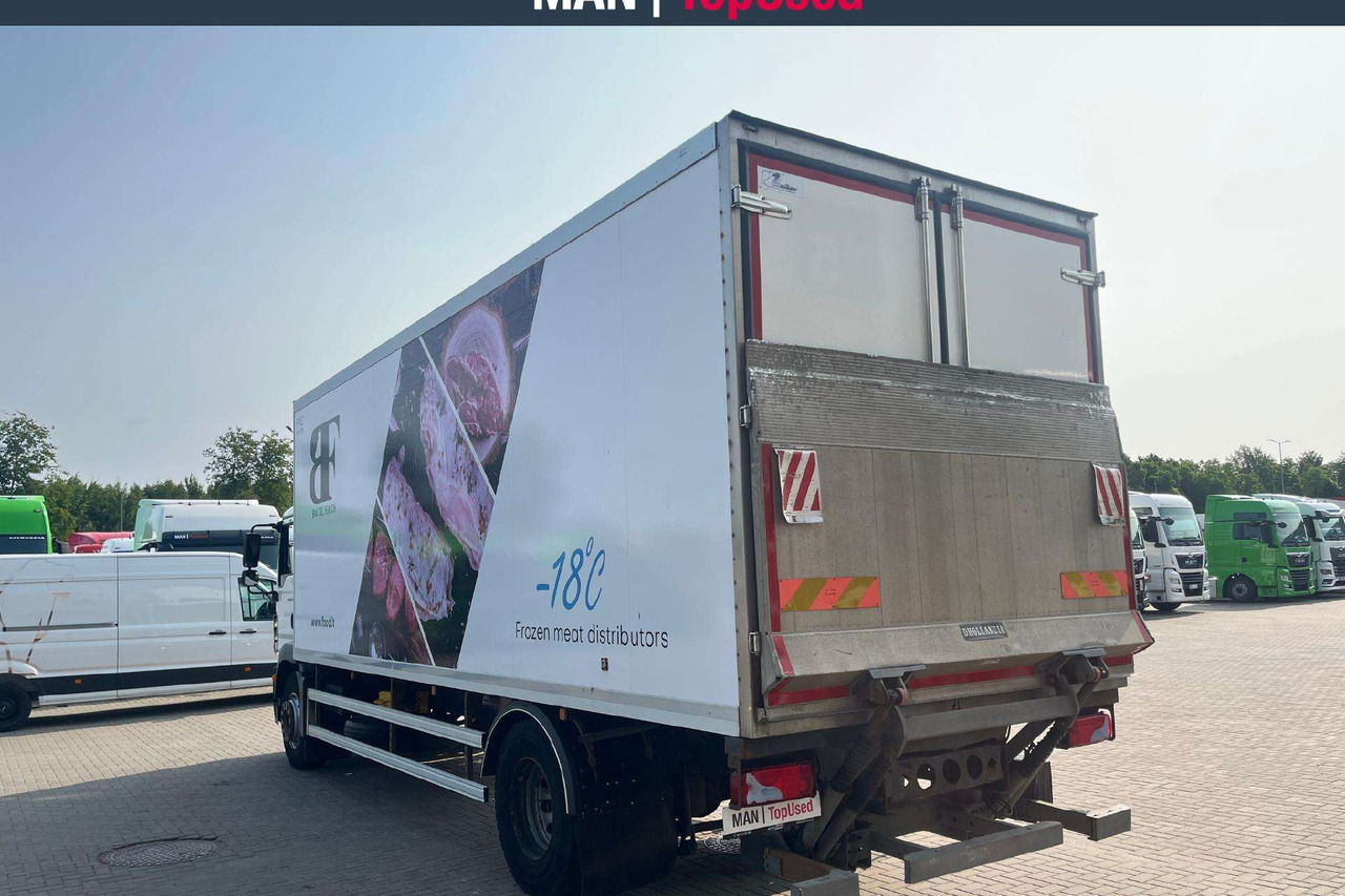 MAN TGM 18.250 4X2 Thermo King (8626) - Kamion hladnjača: slika MAN TGM 18.250 4X2 Thermo King (8626) - Kamion hladnjača MAN TGM 18.250 4X2 Thermo King (8626) - Kamion hladnjača: slika MAN TGM 18.250 4X2 Thermo King (8626) - Kamion hladnjača