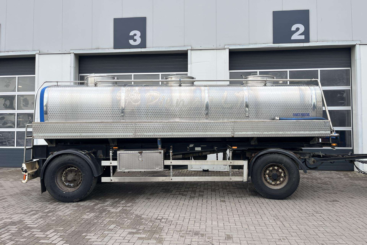 MAN TGS 26.400 6X2-2 Plandex (08632) - Kamion cisterna: slika MAN TGS 26.400 6X2-2 Plandex (08632) - Kamion cisterna MAN TGS 26.400 6X2-2 Plandex (08632) - Kamion cisterna: slika MAN TGS 26.400 6X2-2 Plandex (08632) - Kamion cisterna