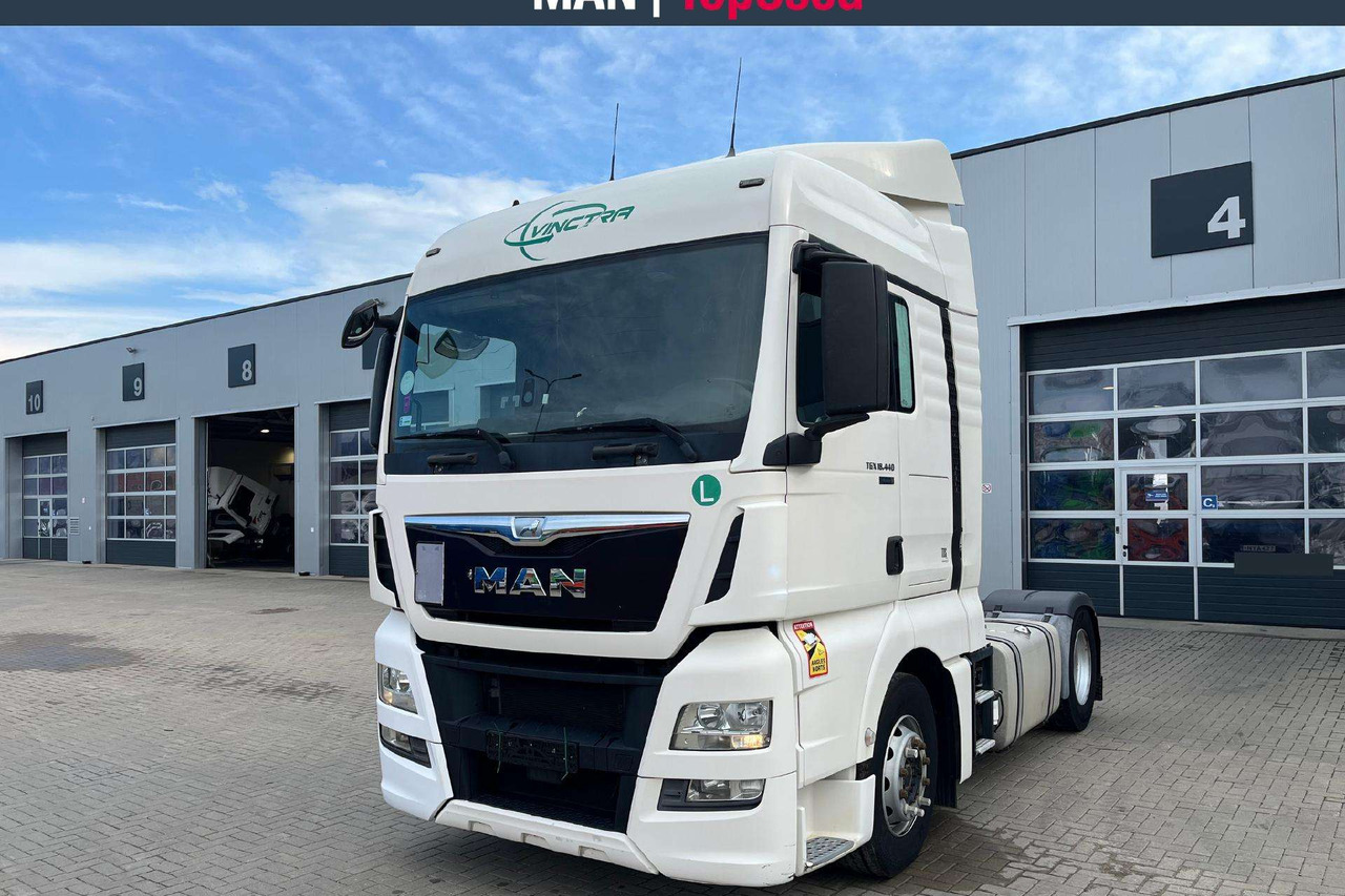 MAN TGX 18.440 XLX Cab Retarder (8815) - Tegljač: slika MAN TGX 18.440 XLX Cab Retarder (8815) - Tegljač MAN TGX 18.440 XLX Cab Retarder (8815) - Tegljač: slika MAN TGX 18.440 XLX Cab Retarder (8815) - Tegljač