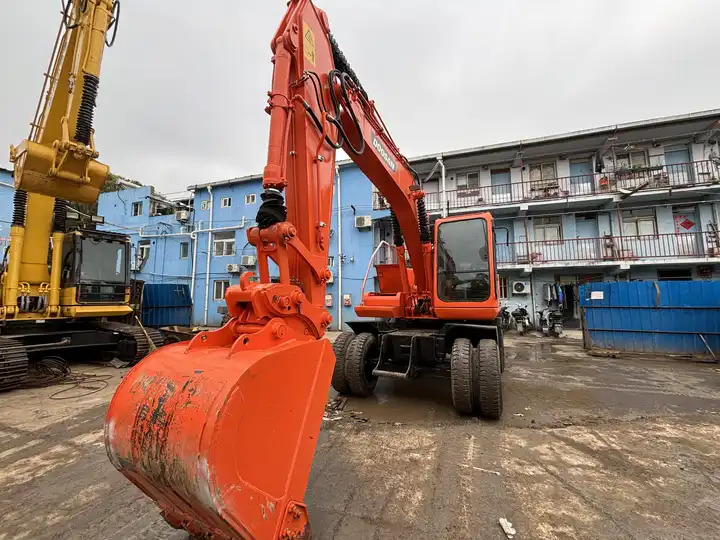 15ton Used Wheel Excavator Doosan Dh150w-7 Made In Korea For Sale With Original Good Running Condition In Shanghai - Bager na kotačima: slika 15ton Used Wheel Excavator Doosan Dh150w-7 Made In Korea For Sale With Original Good Running Condition In Shanghai - Bager na kotačima 15ton Used Wheel Excavator Doosan Dh150w-7 Made In Korea For Sale With Original Good Running Condition In Shanghai - Bager na kotačima: slika 15ton Used Wheel Excavator Doosan Dh150w-7 Made In Korea For Sale With Original Good Running Condition In Shanghai - Bager na kotačima