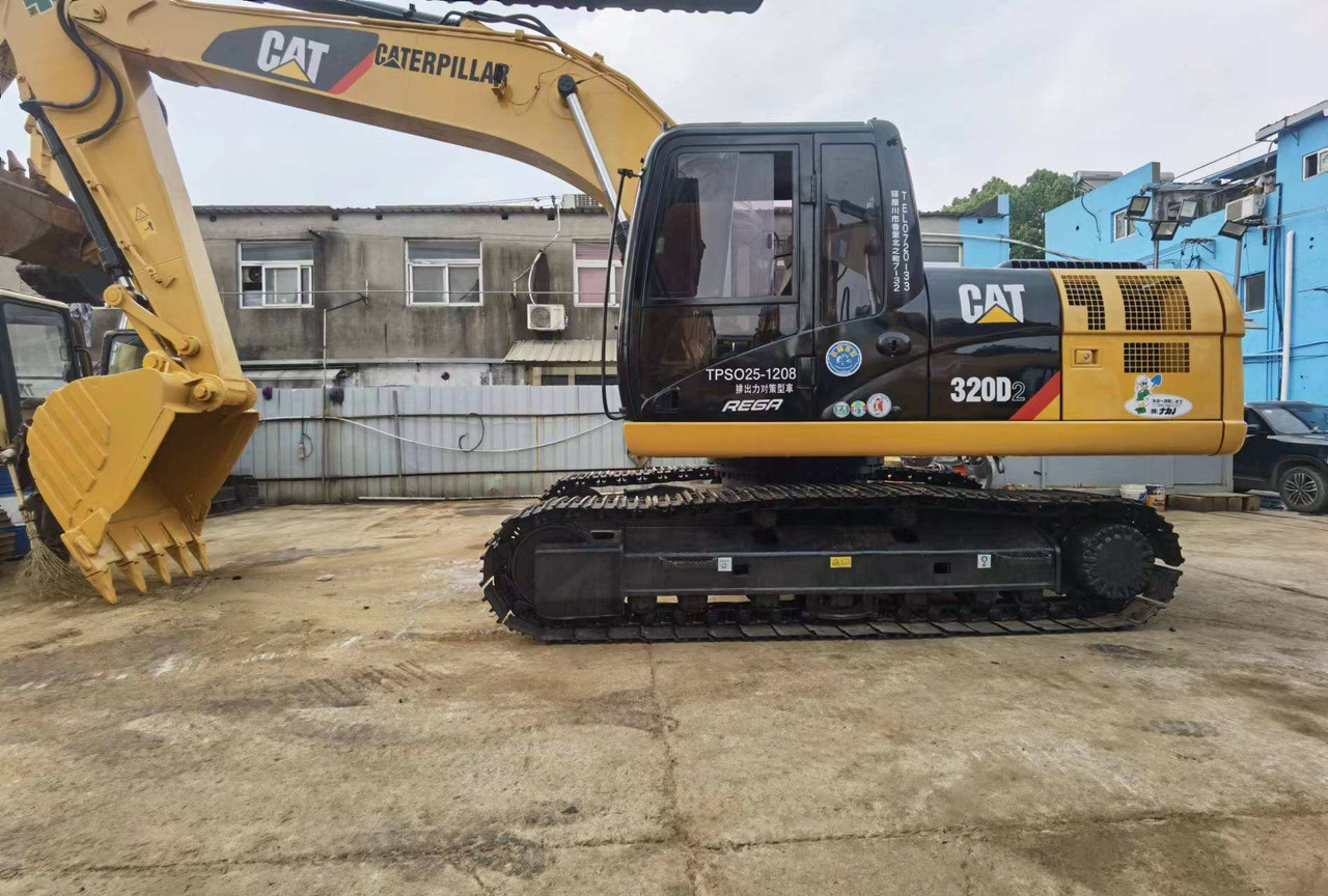 20Tons excavator Used CAT Excavator 320D On sale - Bager gusjeničar: slika 20Tons excavator Used CAT Excavator 320D On sale - Bager gusjeničar 20Tons excavator Used CAT Excavator 320D On sale - Bager gusjeničar: slika 20Tons excavator Used CAT Excavator 320D On sale - Bager gusjeničar
