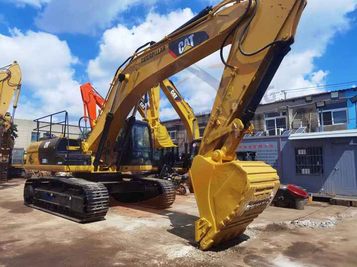 20Tons excavator Used CAT Excavator 325D 320D 320B 320BL 320C 320CL On sale - Bager gusjeničar: slika 20Tons excavator Used CAT Excavator 325D 320D 320B 320BL 320C 320CL On sale - Bager gusjeničar 20Tons excavator Used CAT Excavator 325D 320D 320B 320BL 320C 320CL On sale - Bager gusjeničar: slika 20Tons excavator Used CAT Excavator 325D 320D 320B 320BL 320C 320CL On sale - Bager gusjeničar