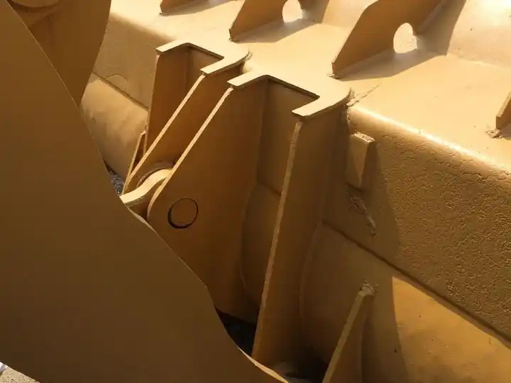 5 ton mini Used Original State loader CAT 966H Used Small wheel loader - Utovarivač na kotačima: slika 5 ton mini Used Original State loader CAT 966H Used Small wheel loader - Utovarivač na kotačima 5 ton mini Used Original State loader CAT 966H Used Small wheel loader - Utovarivač na kotačima: slika 5 ton mini Used Original State loader CAT 966H Used Small wheel loader - Utovarivač na kotačima