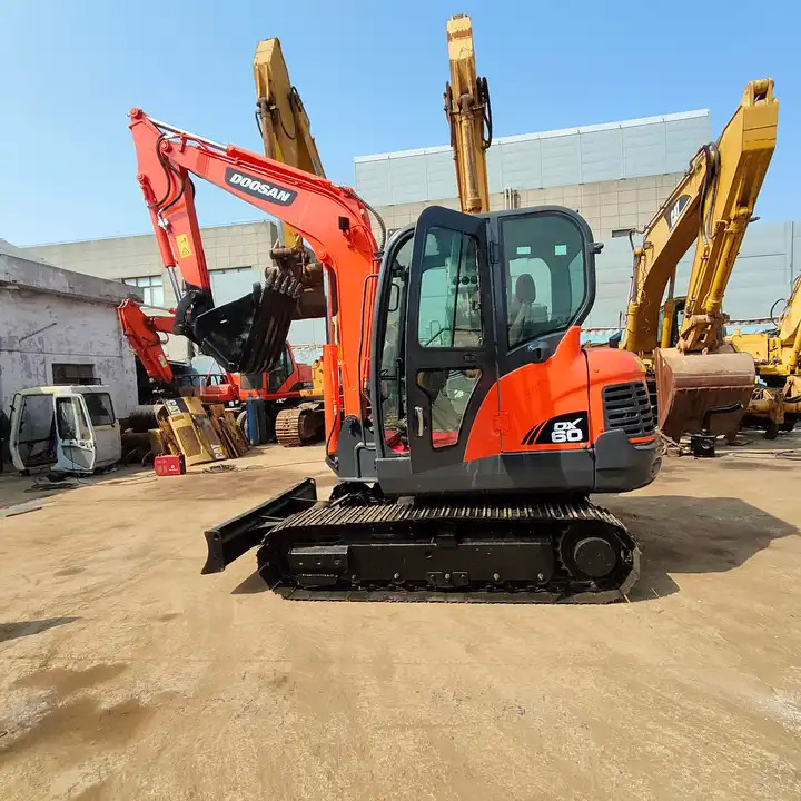 Best Price For 6t Mini Excavator,Small Excavating Machine Korea Doosan Used Excavators Doosan Dx60 For Sale In Shanghai - Bager gusjeničar: slika Best Price For 6t Mini Excavator,Small Excavating Machine Korea Doosan Used Excavators Doosan Dx60 For Sale In Shanghai - Bager gusjeničar Best Price For 6t Mini Excavator,Small Excavating Machine Korea Doosan Used Excavators Doosan Dx60 For Sale In Shanghai - Bager gusjeničar: slika Best Price For 6t Mini Excavator,Small Excavating Machine Korea Doosan Used Excavators Doosan Dx60 For Sale In Shanghai - Bager gusjeničar