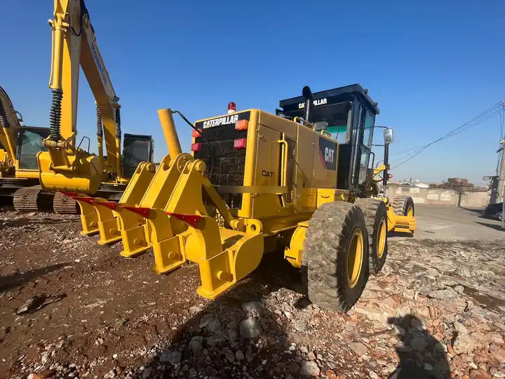 Cat 140k Used Grader 100% Original In Good Condition Caterpillar 140k 140h 140g Road Construction Machine in low price on sale - Grejder: slika Cat 140k Used Grader 100% Original In Good Condition Caterpillar 140k 140h 140g Road Construction Machine in low price on sale - Grejder Cat 140k Used Grader 100% Original In Good Condition Caterpillar 140k 140h 140g Road Construction Machine in low price on sale - Grejder: slika Cat 140k Used Grader 100% Original In Good Condition Caterpillar 140k 140h 140g Road Construction Machine in low price on sale - Grejder