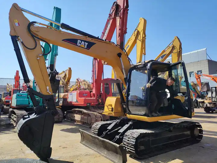 Cheap Price Second Hand Cat 312c Excavator Original Japan Used Cat 312 C Excavator In Good Condition ready to supply - Bager gusjeničar: slika Cheap Price Second Hand Cat 312c Excavator Original Japan Used Cat 312 C Excavator In Good Condition ready to supply - Bager gusjeničar Cheap Price Second Hand Cat 312c Excavator Original Japan Used Cat 312 C Excavator In Good Condition ready to supply - Bager gusjeničar: slika Cheap Price Second Hand Cat 312c Excavator Original Japan Used Cat 312 C Excavator In Good Condition ready to supply - Bager gusjeničar