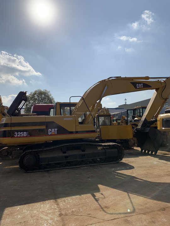 Good Condition Second Hand Caterpillar 325bl Excavator Used Cat 325b 325bl with good condition in stock For Sale - Bager gusjeničar: slika Good Condition Second Hand Caterpillar 325bl Excavator Used Cat 325b 325bl with good condition in stock For Sale - Bager gusjeničar Good Condition Second Hand Caterpillar 325bl Excavator Used Cat 325b 325bl with good condition in stock For Sale - Bager gusjeničar: slika Good Condition Second Hand Caterpillar 325bl Excavator Used Cat 325b 325bl with good condition in stock For Sale - Bager gusjeničar