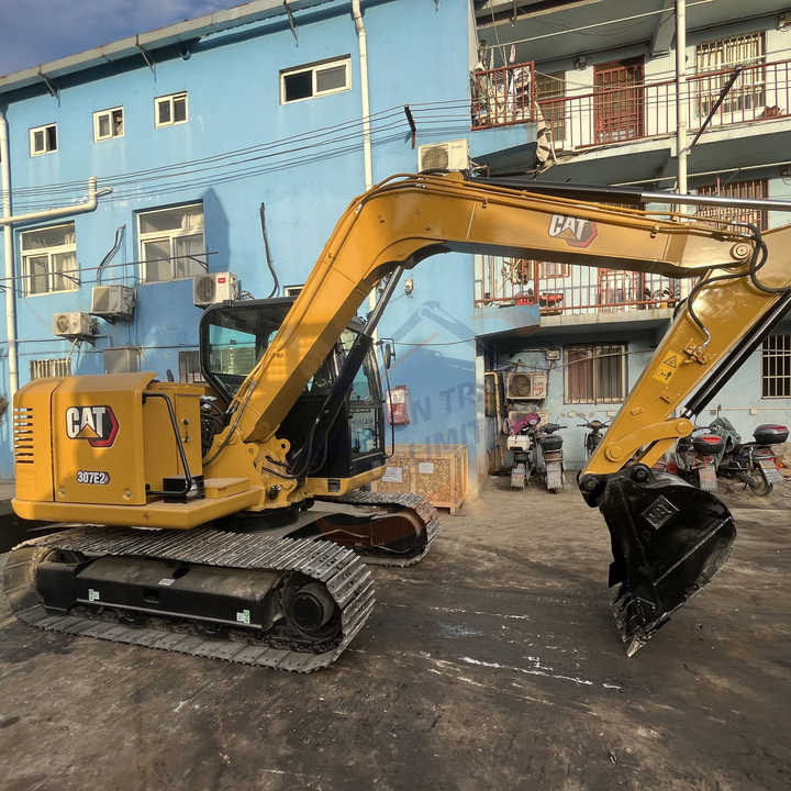 Good Price CAT 305.5E 307 308C 308D 308E 312D 315D 320C 320D Second Hand 7 Tons Used Mini Crawler Excavator For Sale - Mini bager: slika Good Price CAT 305.5E 307 308C 308D 308E 312D 315D 320C 320D Second Hand 7 Tons Used Mini Crawler Excavator For Sale - Mini bager Good Price CAT 305.5E 307 308C 308D 308E 312D 315D 320C 320D Second Hand 7 Tons Used Mini Crawler Excavator For Sale - Mini bager: slika Good Price CAT 305.5E 307 308C 308D 308E 312D 315D 320C 320D Second Hand 7 Tons Used Mini Crawler Excavator For Sale - Mini bager