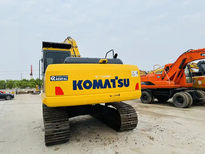 Hot Sale 20 Ton Crawler Excavator Komatsu Pc200-6 Pc200-7 Pc200-8 Original From Japan For Sale In Shanghai - Bager gusjeničar: slika Hot Sale 20 Ton Crawler Excavator Komatsu Pc200-6 Pc200-7 Pc200-8 Original From Japan For Sale In Shanghai - Bager gusjeničar Hot Sale 20 Ton Crawler Excavator Komatsu Pc200-6 Pc200-7 Pc200-8 Original From Japan For Sale In Shanghai - Bager gusjeničar: slika Hot Sale 20 Ton Crawler Excavator Komatsu Pc200-6 Pc200-7 Pc200-8 Original From Japan For Sale In Shanghai - Bager gusjeničar