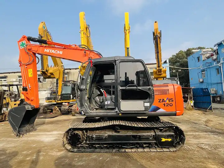Japan Original 12 ton Used Excavator Hitachi ZX120 in good condition for Sale - Bager gusjeničar: slika Japan Original 12 ton Used Excavator Hitachi ZX120 in good condition for Sale - Bager gusjeničar Japan Original 12 ton Used Excavator Hitachi ZX120 in good condition for Sale - Bager gusjeničar: slika Japan Original 12 ton Used Excavator Hitachi ZX120 in good condition for Sale - Bager gusjeničar