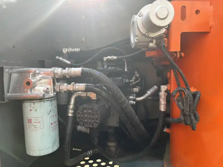 Japan Original 12 ton Used Excavator Hitachi ZX120 in good condition for Sale - Bager gusjeničar: slika Japan Original 12 ton Used Excavator Hitachi ZX120 in good condition for Sale - Bager gusjeničar Japan Original 12 ton Used Excavator Hitachi ZX120 in good condition for Sale - Bager gusjeničar: slika Japan Original 12 ton Used Excavator Hitachi ZX120 in good condition for Sale - Bager gusjeničar