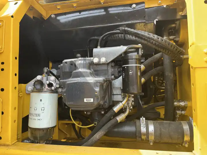 Komatsu Pc200-8 Pc200-7 Pc220-8 Excavator,Used Japan Original Komatsu Pc200-8 Excavator Shovel Hot Sale Spot,Low Price - Bager gusjeničar: slika Komatsu Pc200-8 Pc200-7 Pc220-8 Excavator,Used Japan Original Komatsu Pc200-8 Excavator Shovel Hot Sale Spot,Low Price - Bager gusjeničar Komatsu Pc200-8 Pc200-7 Pc220-8 Excavator,Used Japan Original Komatsu Pc200-8 Excavator Shovel Hot Sale Spot,Low Price - Bager gusjeničar: slika Komatsu Pc200-8 Pc200-7 Pc220-8 Excavator,Used Japan Original Komatsu Pc200-8 Excavator Shovel Hot Sale Spot,Low Price - Bager gusjeničar