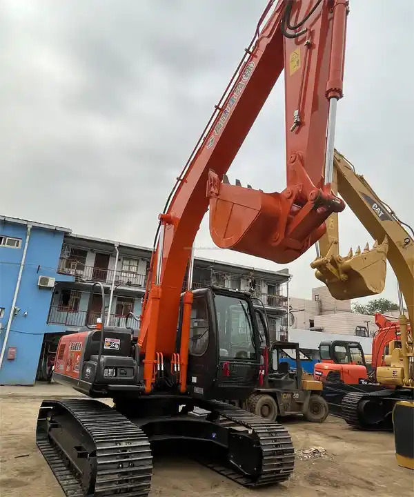Low Price Hitachi Zx200-3G Excavator Used Hitachi Zx210 Zx240 Crawler Hitachi 20ton Digger On Sale - Bager gusjeničar: slika Low Price Hitachi Zx200-3G Excavator Used Hitachi Zx210 Zx240 Crawler Hitachi 20ton Digger On Sale - Bager gusjeničar Low Price Hitachi Zx200-3G Excavator Used Hitachi Zx210 Zx240 Crawler Hitachi 20ton Digger On Sale - Bager gusjeničar: slika Low Price Hitachi Zx200-3G Excavator Used Hitachi Zx210 Zx240 Crawler Hitachi 20ton Digger On Sale - Bager gusjeničar