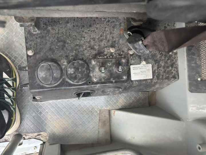 Second Hand SEM921 Motor Grader / Second Hand Motor Grader Sem 921 922 919 SEM Motor Grader for Sale - Grejder: slika Second Hand SEM921 Motor Grader / Second Hand Motor Grader Sem 921 922 919 SEM Motor Grader for Sale - Grejder Second Hand SEM921 Motor Grader / Second Hand Motor Grader Sem 921 922 919 SEM Motor Grader for Sale - Grejder: slika Second Hand SEM921 Motor Grader / Second Hand Motor Grader Sem 921 922 919 SEM Motor Grader for Sale - Grejder