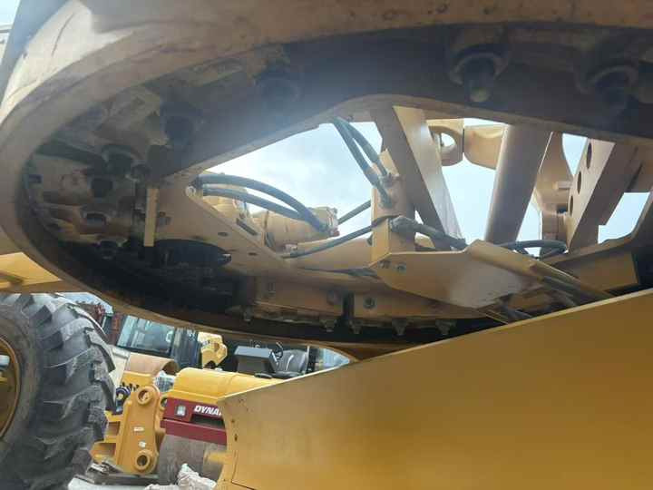 Second Hand SEM921 Motor Grader / Second Hand Motor Grader Sem 921 922 919 SEM Motor Grader for Sale - Grejder: slika Second Hand SEM921 Motor Grader / Second Hand Motor Grader Sem 921 922 919 SEM Motor Grader for Sale - Grejder Second Hand SEM921 Motor Grader / Second Hand Motor Grader Sem 921 922 919 SEM Motor Grader for Sale - Grejder: slika Second Hand SEM921 Motor Grader / Second Hand Motor Grader Sem 921 922 919 SEM Motor Grader for Sale - Grejder