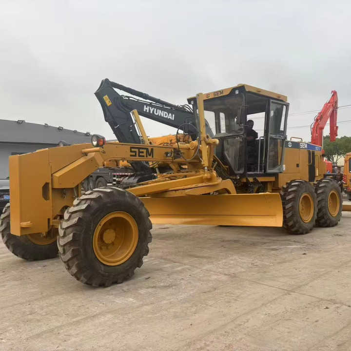 Second Hand SEM921 Motor Grader / Second Hand Motor Grader Sem 921 922 919 SEM Motor Grader for Sale - Grejder: slika Second Hand SEM921 Motor Grader / Second Hand Motor Grader Sem 921 922 919 SEM Motor Grader for Sale - Grejder Second Hand SEM921 Motor Grader / Second Hand Motor Grader Sem 921 922 919 SEM Motor Grader for Sale - Grejder: slika Second Hand SEM921 Motor Grader / Second Hand Motor Grader Sem 921 922 919 SEM Motor Grader for Sale - Grejder