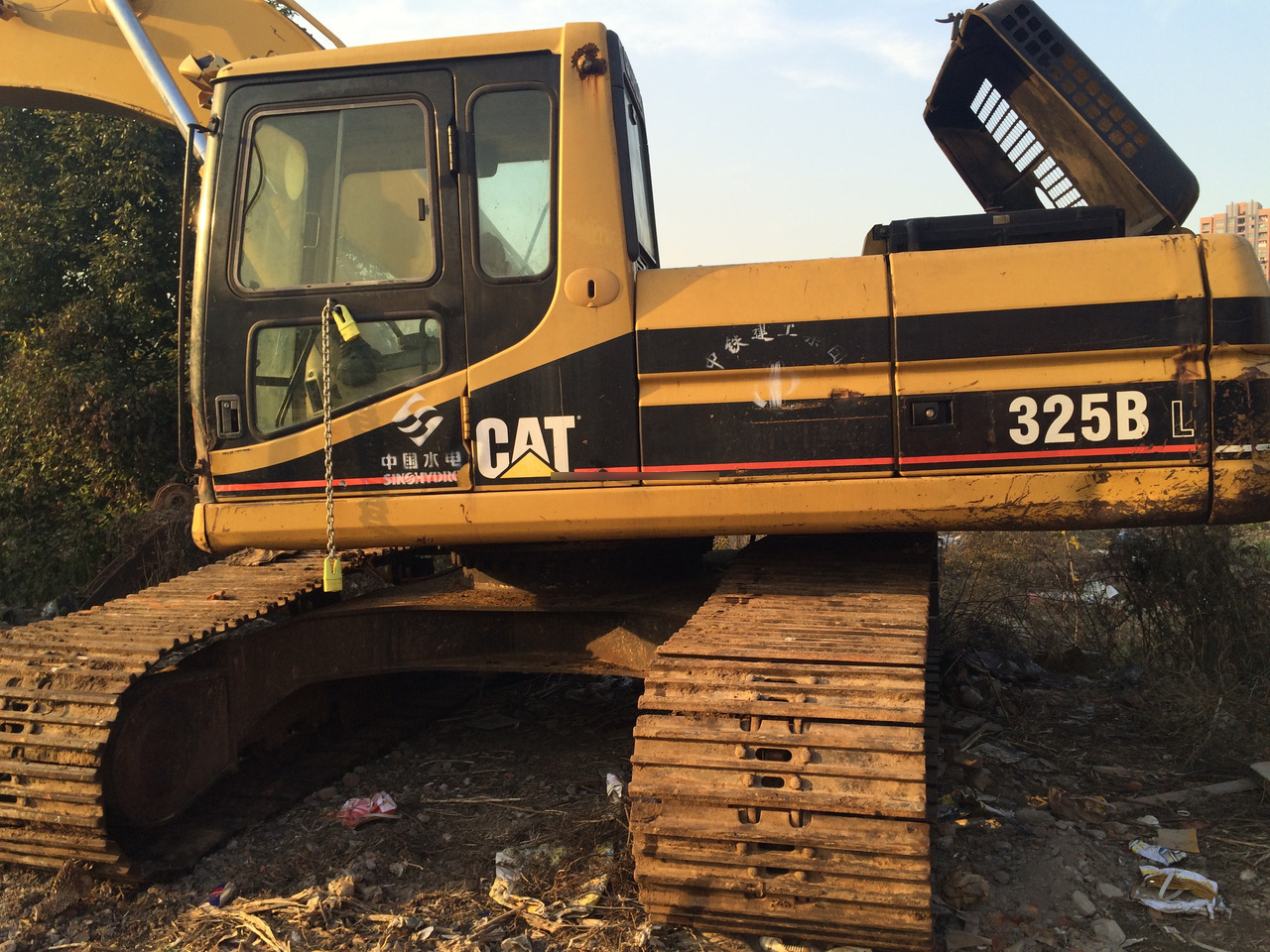Used Caterpillar excavator CAT 325BL in good condition for sale - Bager gusjeničar: slika Used Caterpillar excavator CAT 325BL in good condition for sale - Bager gusjeničar Used Caterpillar excavator CAT 325BL in good condition for sale - Bager gusjeničar: slika Used Caterpillar excavator CAT 325BL in good condition for sale - Bager gusjeničar