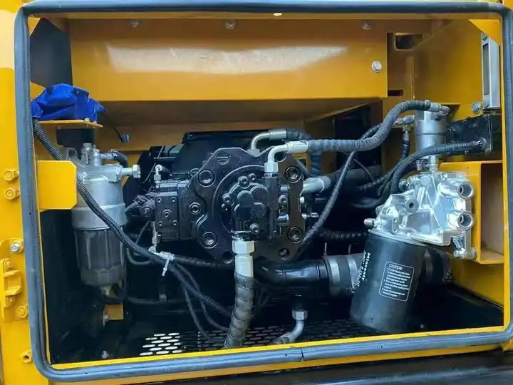 Used Crawler Excavator Sany 215c Sy135c 20 21 22 Ton Excavator Construction Machinery Equipment Excavators - Bager: slika Used Crawler Excavator Sany 215c Sy135c 20 21 22 Ton Excavator Construction Machinery Equipment Excavators - Bager Used Crawler Excavator Sany 215c Sy135c 20 21 22 Ton Excavator Construction Machinery Equipment Excavators - Bager: slika Used Crawler Excavator Sany 215c Sy135c 20 21 22 Ton Excavator Construction Machinery Equipment Excavators - Bager