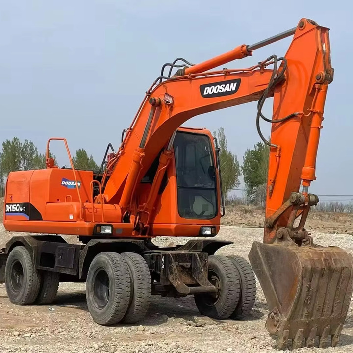 Used Doosan Dh150W-7 Wheel Digger Excavator Second Hand Original Korea Doosan Dh150W-7 150W Wheel Excavator Doosan 15 Tons - Bager na kotačima: slika Used Doosan Dh150W-7 Wheel Digger Excavator Second Hand Original Korea Doosan Dh150W-7 150W Wheel Excavator Doosan 15 Tons - Bager na kotačima Used Doosan Dh150W-7 Wheel Digger Excavator Second Hand Original Korea Doosan Dh150W-7 150W Wheel Excavator Doosan 15 Tons - Bager na kotačima: slika Used Doosan Dh150W-7 Wheel Digger Excavator Second Hand Original Korea Doosan Dh150W-7 150W Wheel Excavator Doosan 15 Tons - Bager na kotačima