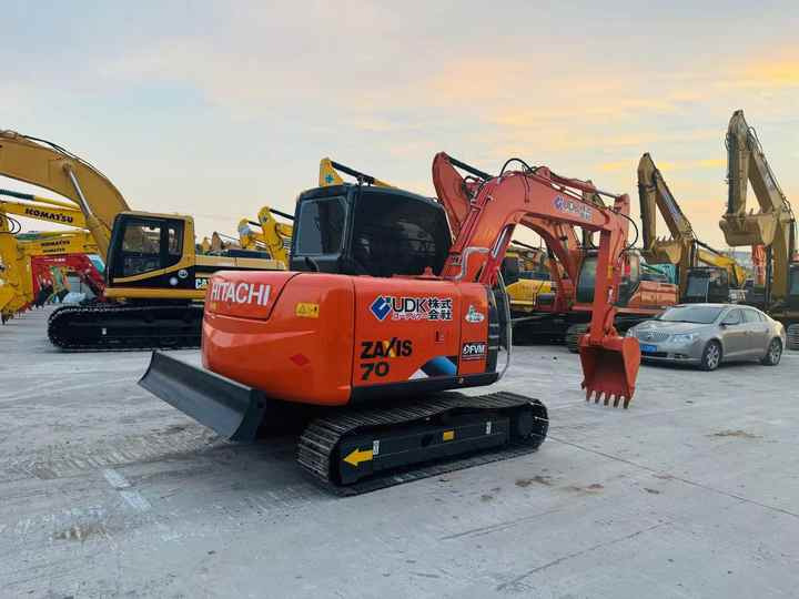 Used Japanese Excavator Hitachi 70 for Sale Hitachi 70 Excavator Hitachi Zx70 - Bager: slika Used Japanese Excavator Hitachi 70 for Sale Hitachi 70 Excavator Hitachi Zx70 - Bager Used Japanese Excavator Hitachi 70 for Sale Hitachi 70 Excavator Hitachi Zx70 - Bager: slika Used Japanese Excavator Hitachi 70 for Sale Hitachi 70 Excavator Hitachi Zx70 - Bager