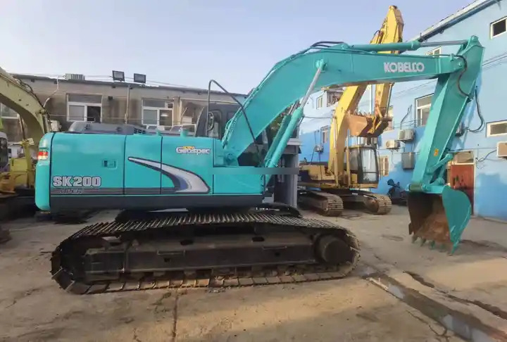 Used Kobelco sk200-8 excavator for sale original japan Kobelco Hydraulic Excavator sk200-3 sk 75 sk 75sr - Bager gusjeničar: slika Used Kobelco sk200-8 excavator for sale original japan Kobelco Hydraulic Excavator sk200-3 sk 75 sk 75sr - Bager gusjeničar Used Kobelco sk200-8 excavator for sale original japan Kobelco Hydraulic Excavator sk200-3 sk 75 sk 75sr - Bager gusjeničar: slika Used Kobelco sk200-8 excavator for sale original japan Kobelco Hydraulic Excavator sk200-3 sk 75 sk 75sr - Bager gusjeničar