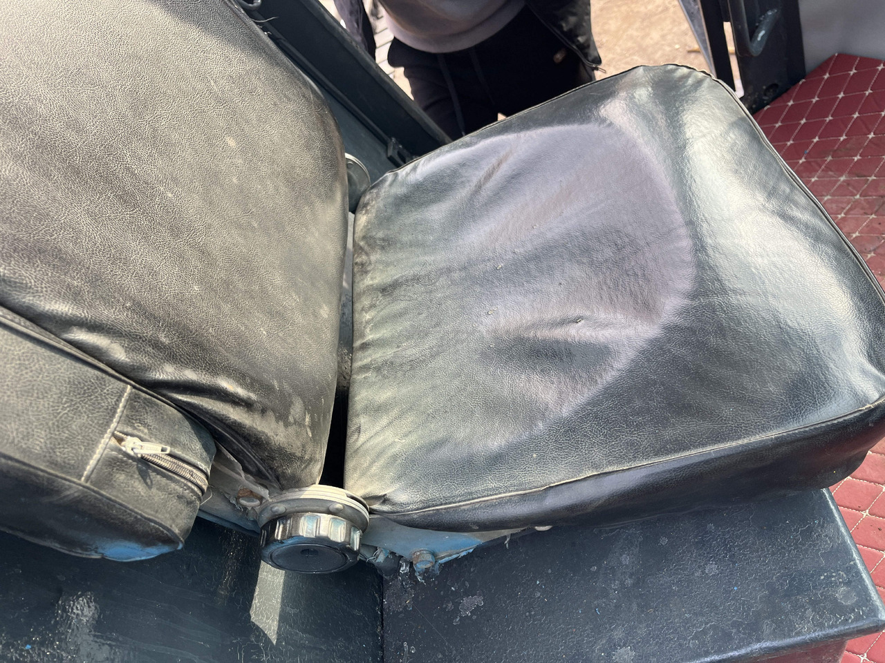 Used Original Dynapac Ca301d Road Rooller in high quality and cheap price with good operating in shanghai for Sale - Kompaktor: slika Used Original Dynapac Ca301d Road Rooller in high quality and cheap price with good operating in shanghai for Sale - Kompaktor Used Original Dynapac Ca301d Road Rooller in high quality and cheap price with good operating in shanghai for Sale - Kompaktor: slika Used Original Dynapac Ca301d Road Rooller in high quality and cheap price with good operating in shanghai for Sale - Kompaktor