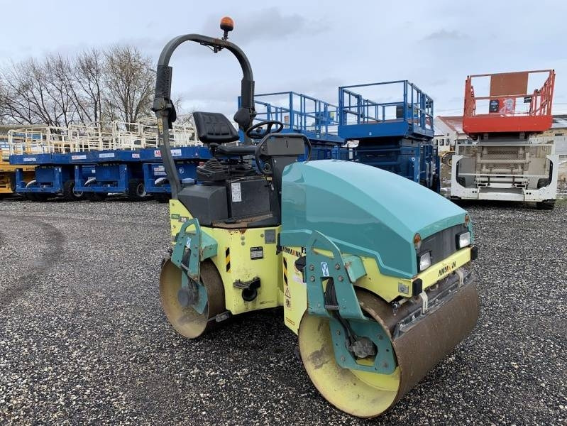 Ammann ARX 26 - Cestovni valjak: slika Ammann ARX 26 - Cestovni valjak Ammann ARX 26 - Cestovni valjak: slika Ammann ARX 26 - Cestovni valjak