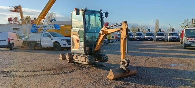 Bobcat E 17 - Mini bager: slika Bobcat E 17 - Mini bager Bobcat E 17 - Mini bager: slika Bobcat E 17 - Mini bager