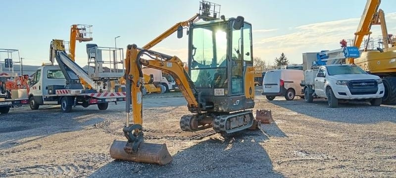 Bobcat E 17 - Mini bager: slika Bobcat E 17 - Mini bager Bobcat E 17 - Mini bager: slika Bobcat E 17 - Mini bager