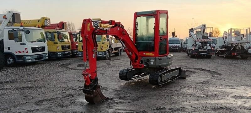 Bobcat E 26 - Mini bager: slika Bobcat E 26 - Mini bager Bobcat E 26 - Mini bager: slika Bobcat E 26 - Mini bager