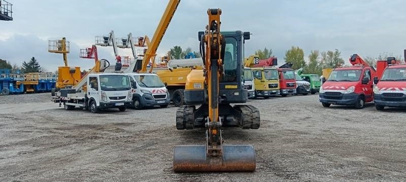 Bobcat E50 - Mini bager: slika Bobcat E50 - Mini bager Bobcat E50 - Mini bager: slika Bobcat E50 - Mini bager