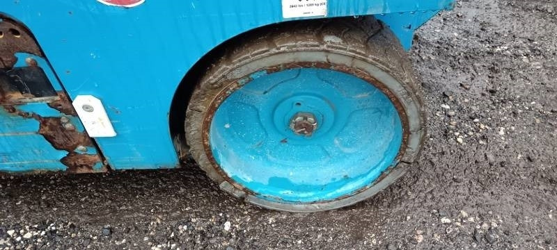 Škarasta podizna platforma Genie GS4047 - 13,7m - electric: slika Škarasta podizna platforma Genie GS4047 - 13,7m - electric