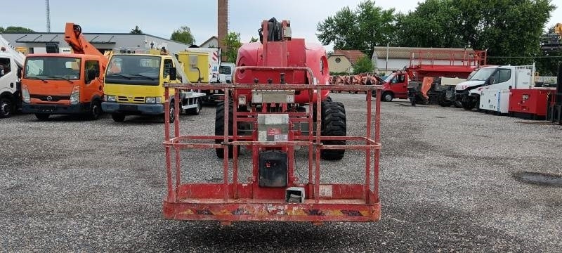 Haulotte HA16PX - 16m, 4x4x4, diesel - Zglobni krak: slika Haulotte HA16PX - 16m, 4x4x4, diesel - Zglobni krak Haulotte HA16PX - 16m, 4x4x4, diesel - Zglobni krak: slika Haulotte HA16PX - 16m, 4x4x4, diesel - Zglobni krak