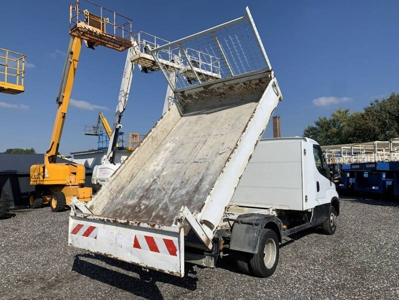 Iveco 35C13 - Tipper - Kiper: slika Iveco 35C13 - Tipper - Kiper Iveco 35C13 - Tipper - Kiper: slika Iveco 35C13 - Tipper - Kiper