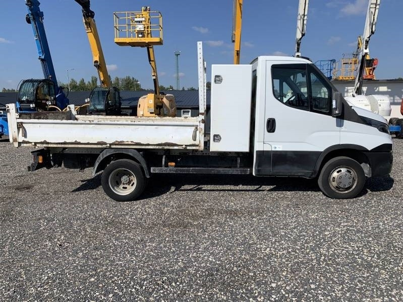 Iveco 35C13 - Tipper - Kiper: slika Iveco 35C13 - Tipper - Kiper Iveco 35C13 - Tipper - Kiper: slika Iveco 35C13 - Tipper - Kiper