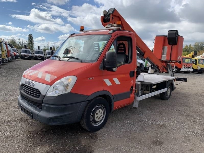 Iveco Daily Isoli PT165 - 16,5 m - Podizna platforma montirana na kamion: slika Iveco Daily Isoli PT165 - 16,5 m - Podizna platforma montirana na kamion Iveco Daily Isoli PT165 - 16,5 m - Podizna platforma montirana na kamion: slika Iveco Daily Isoli PT165 - 16,5 m - Podizna platforma montirana na kamion