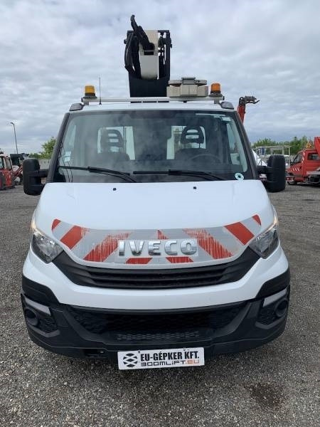 Iveco Daily Klubb KT48 - 16m, 200kg - Podizna platforma montirana na kamion: slika Iveco Daily Klubb KT48 - 16m, 200kg - Podizna platforma montirana na kamion Iveco Daily Klubb KT48 - 16m, 200kg - Podizna platforma montirana na kamion: slika Iveco Daily Klubb KT48 - 16m, 200kg - Podizna platforma montirana na kamion