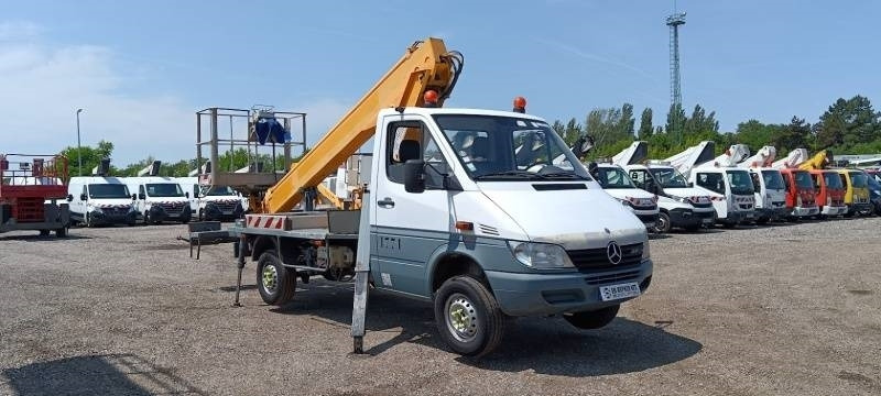 Podizna platforma montirana na kamion Mercedes-Benz Sprinter Multitel EC16 ALU - 16m, 265kg: slika Podizna platforma montirana na kamion Mercedes-Benz Sprinter Multitel EC16 ALU - 16m, 265kg