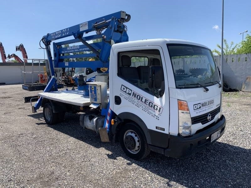 Nissan Cabstar CTE ZED 21 J - 21 m - 200 kg - Podizna platforma montirana na kamion: slika Nissan Cabstar CTE ZED 21 J - 21 m - 200 kg - Podizna platforma montirana na kamion Nissan Cabstar CTE ZED 21 J - 21 m - 200 kg - Podizna platforma montirana na kamion: slika Nissan Cabstar CTE ZED 21 J - 21 m - 200 kg - Podizna platforma montirana na kamion