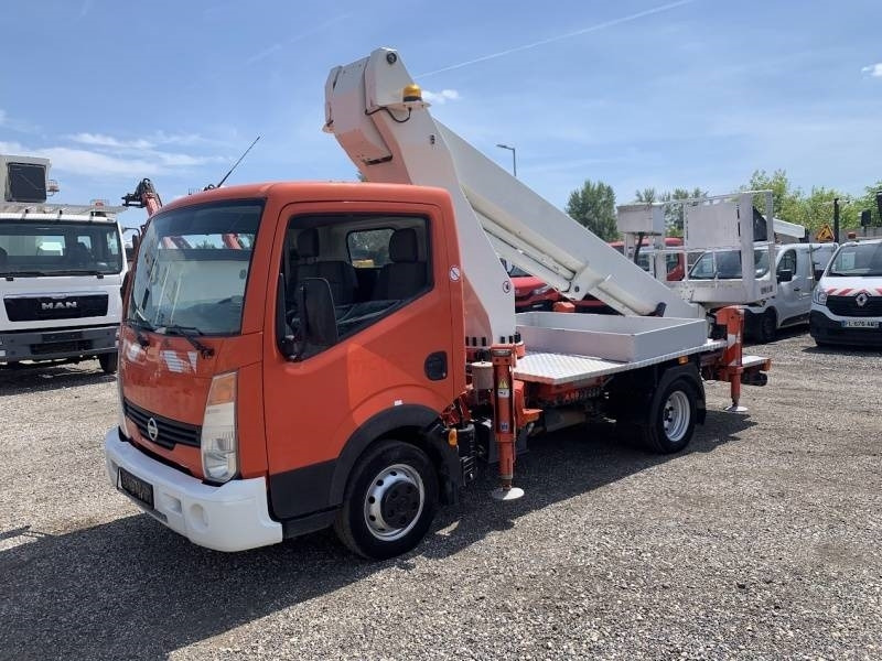 Nissan Cabstar Ruthmann-Steiger TB220 - 22,1m - 200 kg - Podizna platforma montirana na kamion: slika Nissan Cabstar Ruthmann-Steiger TB220 - 22,1m - 200 kg - Podizna platforma montirana na kamion Nissan Cabstar Ruthmann-Steiger TB220 - 22,1m - 200 kg - Podizna platforma montirana na kamion: slika Nissan Cabstar Ruthmann-Steiger TB220 - 22,1m - 200 kg - Podizna platforma montirana na kamion