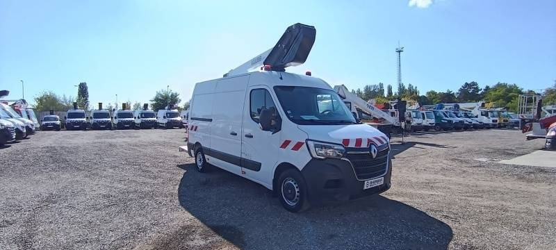 Renault Master Klubb KL32 - 12,5 m, 120 kg - Podizna platforma montirana na kamion: slika Renault Master Klubb KL32 - 12,5 m, 120 kg - Podizna platforma montirana na kamion Renault Master Klubb KL32 - 12,5 m, 120 kg - Podizna platforma montirana na kamion: slika Renault Master Klubb KL32 - 12,5 m, 120 kg - Podizna platforma montirana na kamion