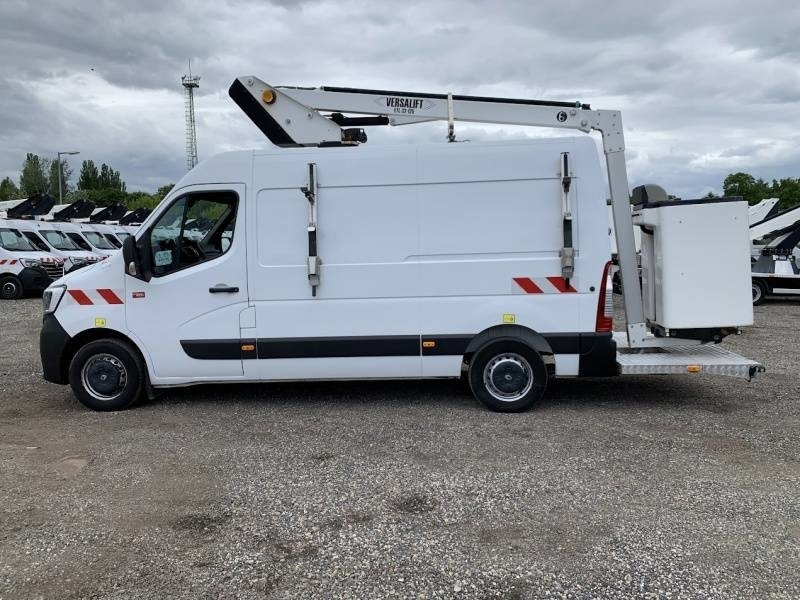 Renault Master Versalift ETL-32-125 - 12,5 m - 120kg - Podizna platforma montirana na kamion: slika Renault Master Versalift ETL-32-125 - 12,5 m - 120kg - Podizna platforma montirana na kamion Renault Master Versalift ETL-32-125 - 12,5 m - 120kg - Podizna platforma montirana na kamion: slika Renault Master Versalift ETL-32-125 - 12,5 m - 120kg - Podizna platforma montirana na kamion