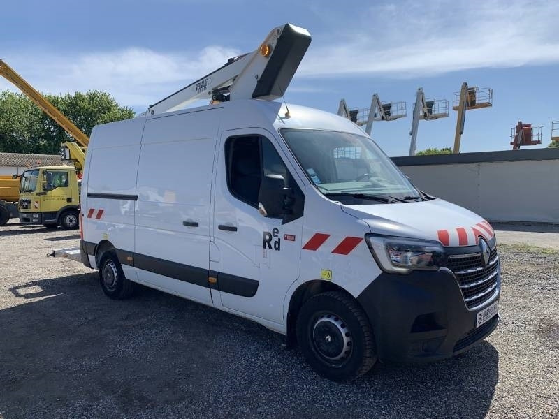Renault Master Versalift ETL-32-125 - 12,5 m - 120kg - Podizna platforma montirana na kamion: slika Renault Master Versalift ETL-32-125 - 12,5 m - 120kg - Podizna platforma montirana na kamion Renault Master Versalift ETL-32-125 - 12,5 m - 120kg - Podizna platforma montirana na kamion: slika Renault Master Versalift ETL-32-125 - 12,5 m - 120kg - Podizna platforma montirana na kamion