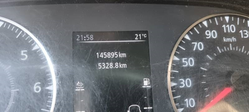 Podizna platforma montirana na kamion Renault Master Versalift VTL135 EVO - 13,3 m - 120kg: slika Podizna platforma montirana na kamion Renault Master Versalift VTL135 EVO - 13,3 m - 120kg